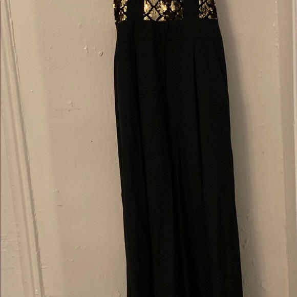 Jumpsuit - Picture 6 of 8